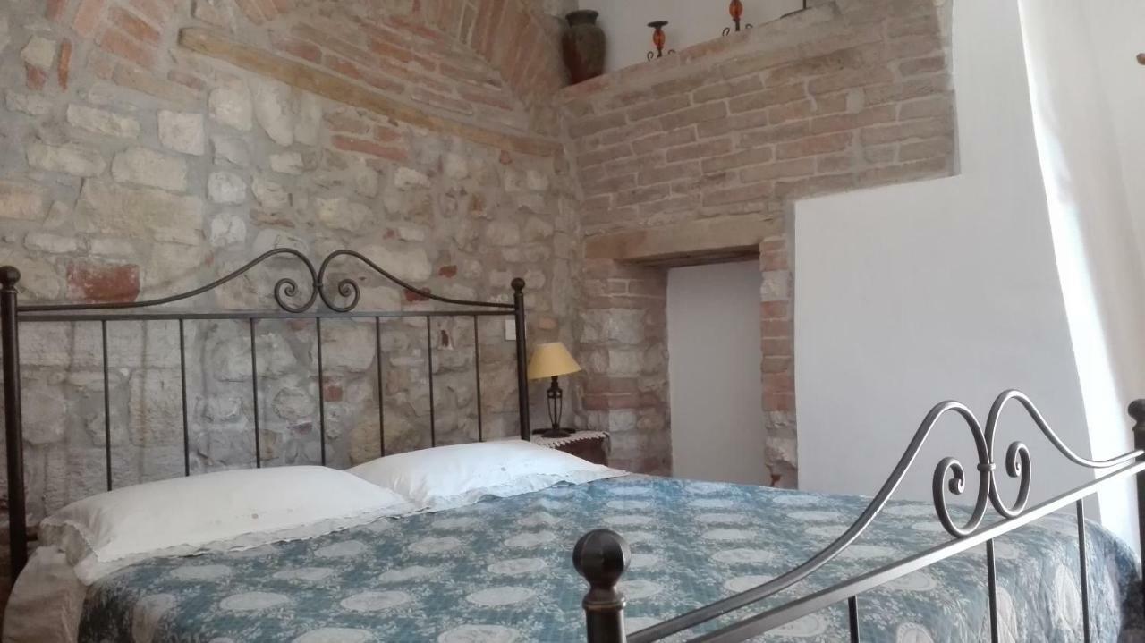 Agriturismo Cerquaglia Villa Todi Eksteriør bilde